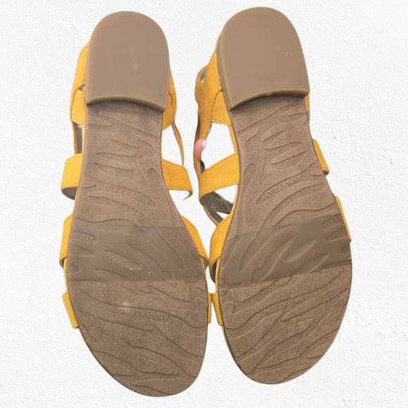Anne Klein Noreen Golden Yellow Suede Tassel Flat Sandals Boho Chic Size 6 - Picture 15 of 15